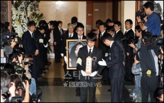 [★포토]故 장진영 영원한 안식처로