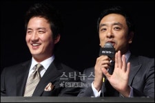 [★포토]김승우 "반가워요"