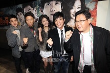 [홍길동 24시=18:00] 떨리는 첫 무대인사 파이팅