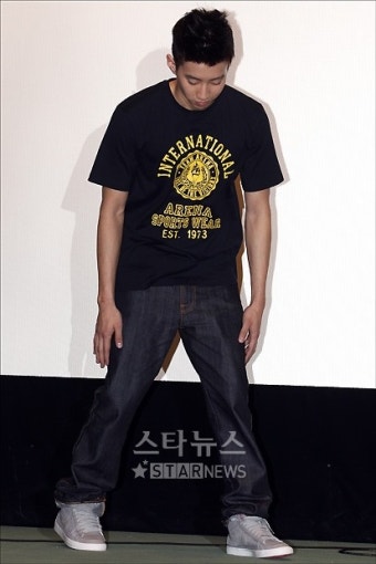 [포토]재범 '겸손한 인사'