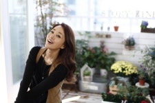 윤손하,17년 만에 첫 단독MC 발탁..스토리:진