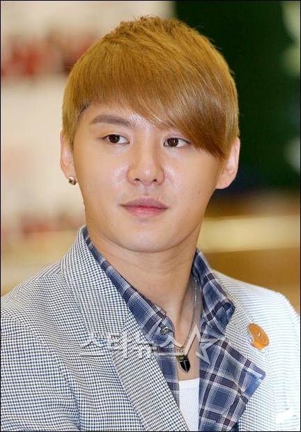 김준수, 여성 BJ로부터 8억 원 갈취 협박...명백한 피해자 강조