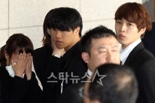 진호바른장례 | [★포토]김진호-이석훈, '친구여 부디 좋은 곳으로'