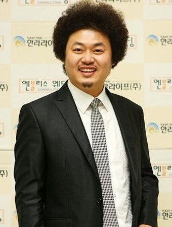 윤택 이미지