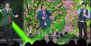 [★포토]엠스트리트 女心 녹이는 감미로운 화음