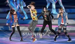 [★포토]2NE1, 여수세계박람회 개막 축하공연