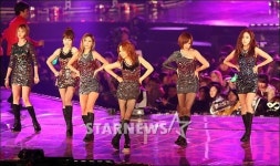 [★포토]티아라 러비더비 오오오오!