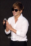 [★포토]이민우, 생일 축하 감사드려요!