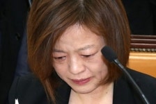 진선미 그 상황에 의전이 다 뭐라고?..119상황실 질타