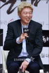 [★포토]김희원, 파격적인 헤어스타일 어때요?