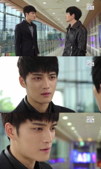 '트라이앵글' 김재중 