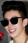 [포토]'블링블링' 박재범, 치아도 패션!