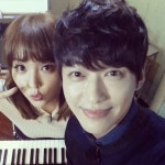 남궁민, 홍진영과 다정 셀카..가상 부부 맞아?