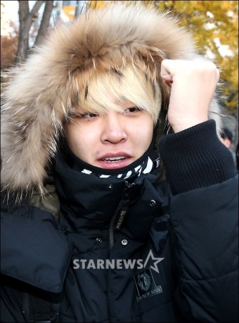 [포토]갓세븐 영재, 수능 파이팅!