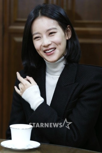 [포토]오연서, 기부할 생각에 즐거워