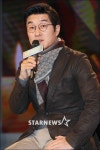 김상중, 동물농장 700회 특집 내레이션 참여