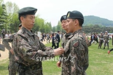 [단독]슈주 신동 이어 성민도..17사단 군악대 자대배치
