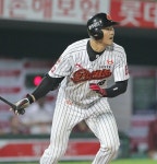 박종윤 결승타 롯데, KIA 잡고 3연속 위닝시리즈