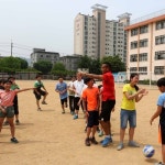 부천FC, 심곡초 방문.. 호드리고는 초통령 등극