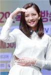 [★포토]이태임, 짧은 상의가 올라가서 난감