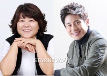 [단독]이정은, 13년만 빚갚고 신하균 만나 밥 먹은 사연