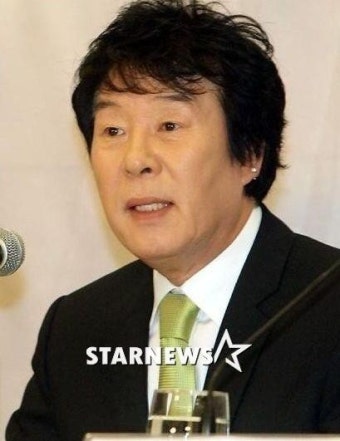 가수 송대관, 7일 모친상..