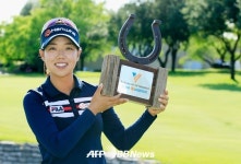 신지은, LPGA 투어 132개 대회만에 생애 첫 우승