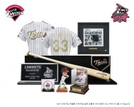 2000안타 LG 박용택 기념상품 출시..친필 사인배트 80만원