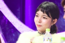 복면가왕 감성폭발 복면가수 등장..우비소녀 박진주 눈물