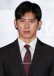 [★포토]고수, 우수에 찬 눈빛