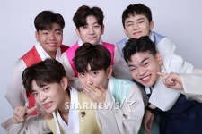 더 이스트라이트 한국의 비틀즈가 되고 싶어요(한복인터뷰①)