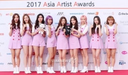 [★포토]모모랜드, 러블리한 핑크 소녀들