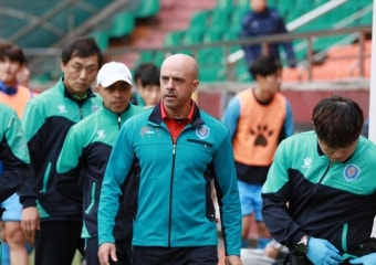 [오피셜] 대구FC, 안드레 감독 대행 정식 감독으로 승격