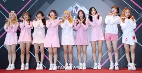 [★포토]네이쳐, 러블리한 핑크빛 소녀들