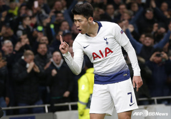 '새 경기장 UCL 1호골' 손흥민 