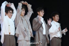 [★포토]하이브로 많이 사랑해주세요