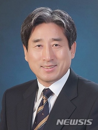 '야구스타 출신' 박노준, 경기 안양대 총장 됐다
