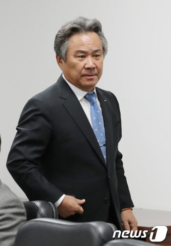 '올림픽 1년 연기' 이기흥 체육회 회장 