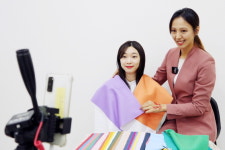 다양한 세대와 소통하는 AK문화아카데미