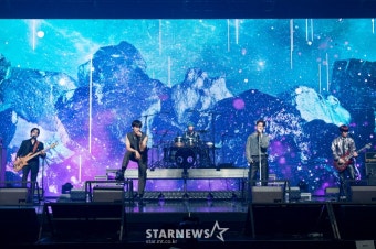 엔플라잉 '맨 온 더 문' 발매 쇼케이스[포토]