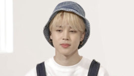꼬물꼬물 열심열심..방탄소년단 지민, 초동안 인형미모 큐티 러블리 매력♡