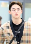 NCT 루카스, 사생활 의혹 추가 폭로..韓·中 팬과 양다리 주장
