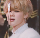 K팝 황제 방탄소년단 지민 생일 27마리 황제펭귄 가족 생겼다..눈표범 등 멸종위기 동물입양 선한 영향력