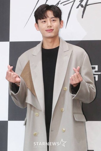 이지훈, '스폰서' 갑질 논란 종결 