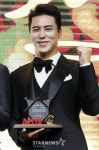 장민호, 스타랭킹 男트롯 3위..트롯 꽃사슴 인기 남달라