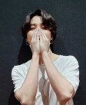 첫 OST 방탄소년단 지민, 눈웃음 셀카 1장에 14만 팔로워 증가..부끄러워 가린 모습도 러블리♥