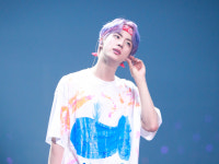 하늘 고래 위 일곱 멤버들 방탄소년단 진, 반짝 반짝 아이디어 뱅크