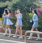 백만년만인가? 앨리스, 설레는 뮤뱅 출근길..기대UP