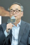 인사말하는 황금가면 어수선 감독[★포토]