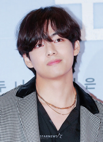 방탄소년단 뷔, 1억 OST만 3개..K-OST 글로벌 흥행 주역